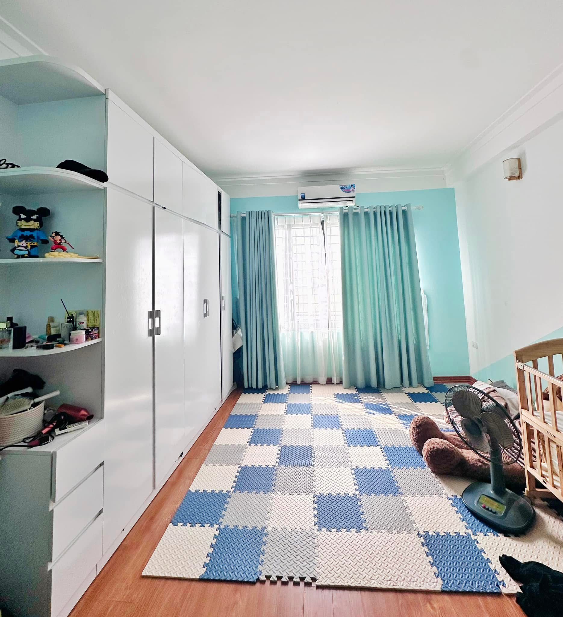 Cho thuê nhà ngõ 200 Vĩnh Hưng, 5 tầng x 42 m2, 3 ngủ khép kín, 12.5 Triệu - Ảnh 3